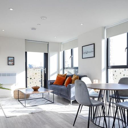 Guestready - A Modern Getaway In Vauxhall Liverpool Bagian luar foto