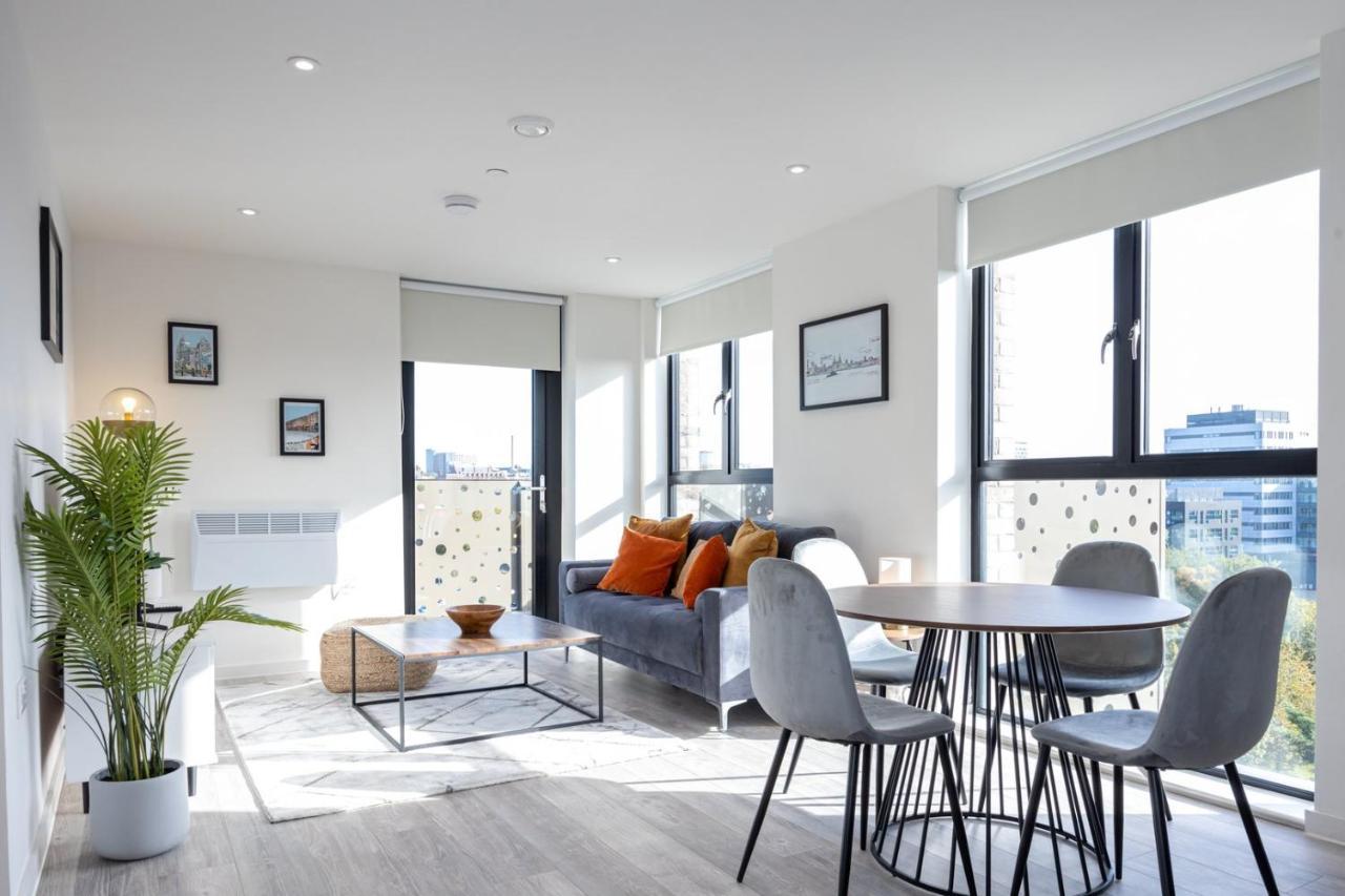 Guestready - A Modern Getaway In Vauxhall Liverpool Bagian luar foto
